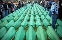 Holokaust nie je jediná genocída, ktorú u nás konšpirátori spochybňujú. Toto píšu o tej v Srebrenici