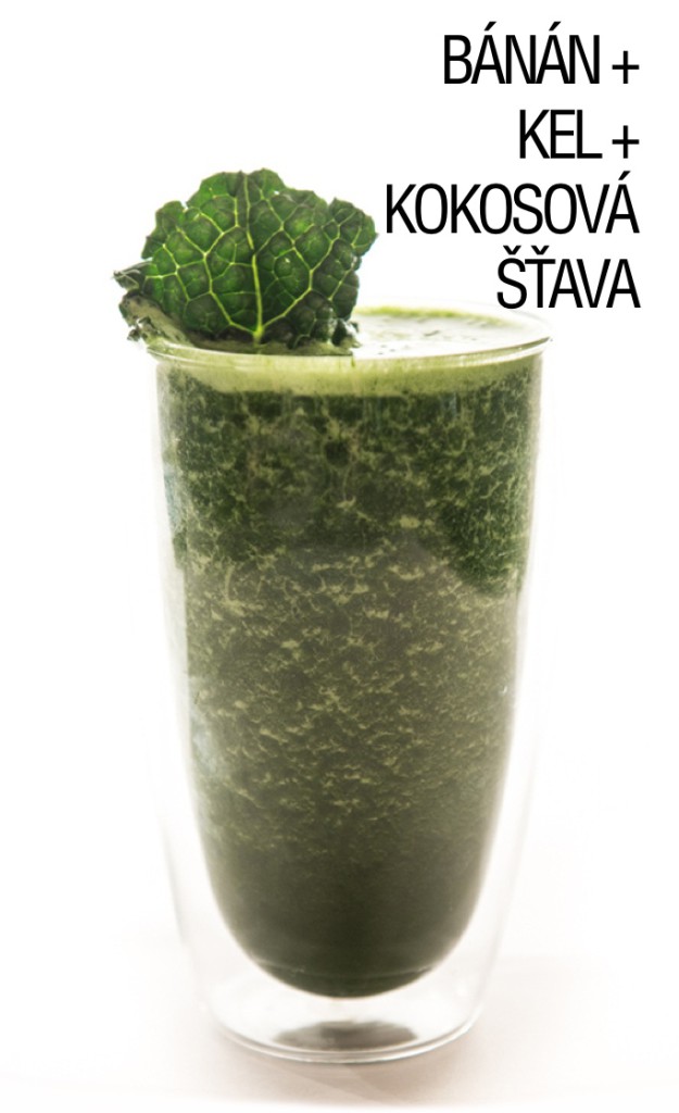 Osviežujúca dreň z banánu, kelu a kokosovej šťavy