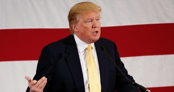 Sestra zavražděného muslima vyzvala Donalda Trumpa v návaznosti na jeho slova o vepřové krvi