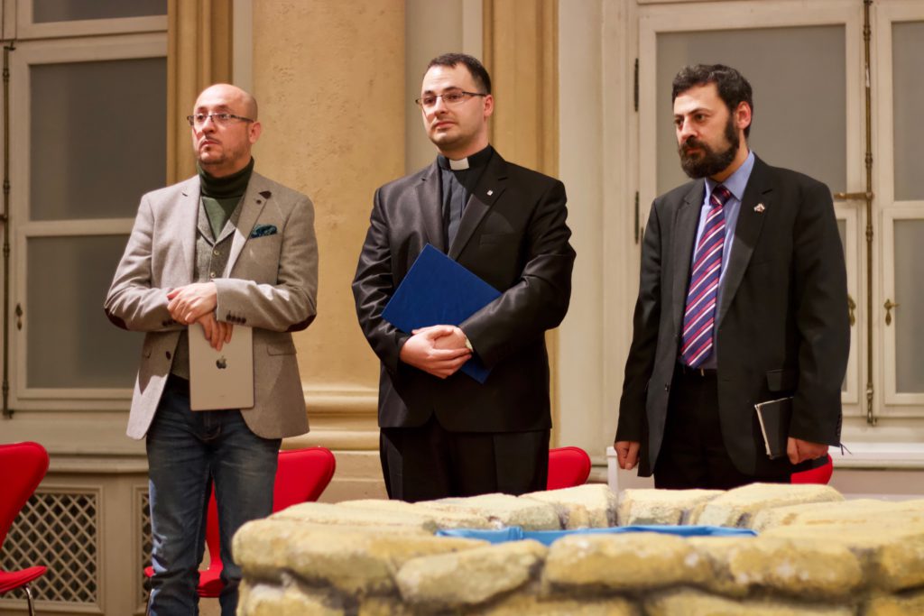 V srdci Bratislavy diskutovali predstavitelia troch abrahámskych náboženstiev