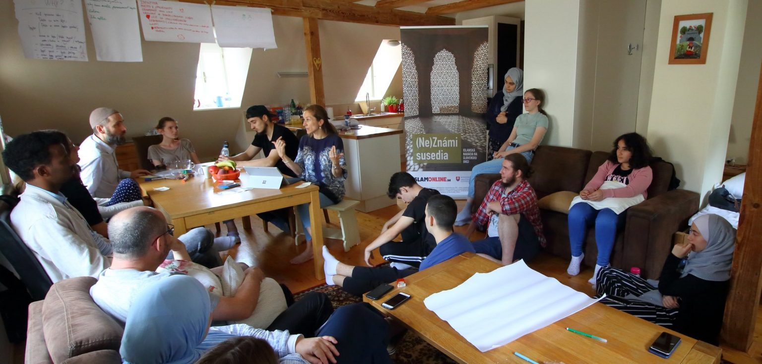 Projekt (Ne)Známi susedia: delegáti spájania susedstiev Projekt (Ne)Známi susedia: delegáti spájania susedstiev