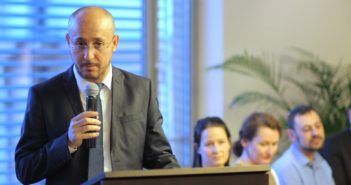 Fanúšikovia Kotlebu zdieľali príhovor predsedu Islamskej nadácie M. S. Hasnu. Vyhrážajú sa mu smrťou Fanúšikovia Kotlebu zdieľali príhovor predsedu Islamskej nadácie M. S. Hasnu. Vyhrážajú sa mu smrťou
