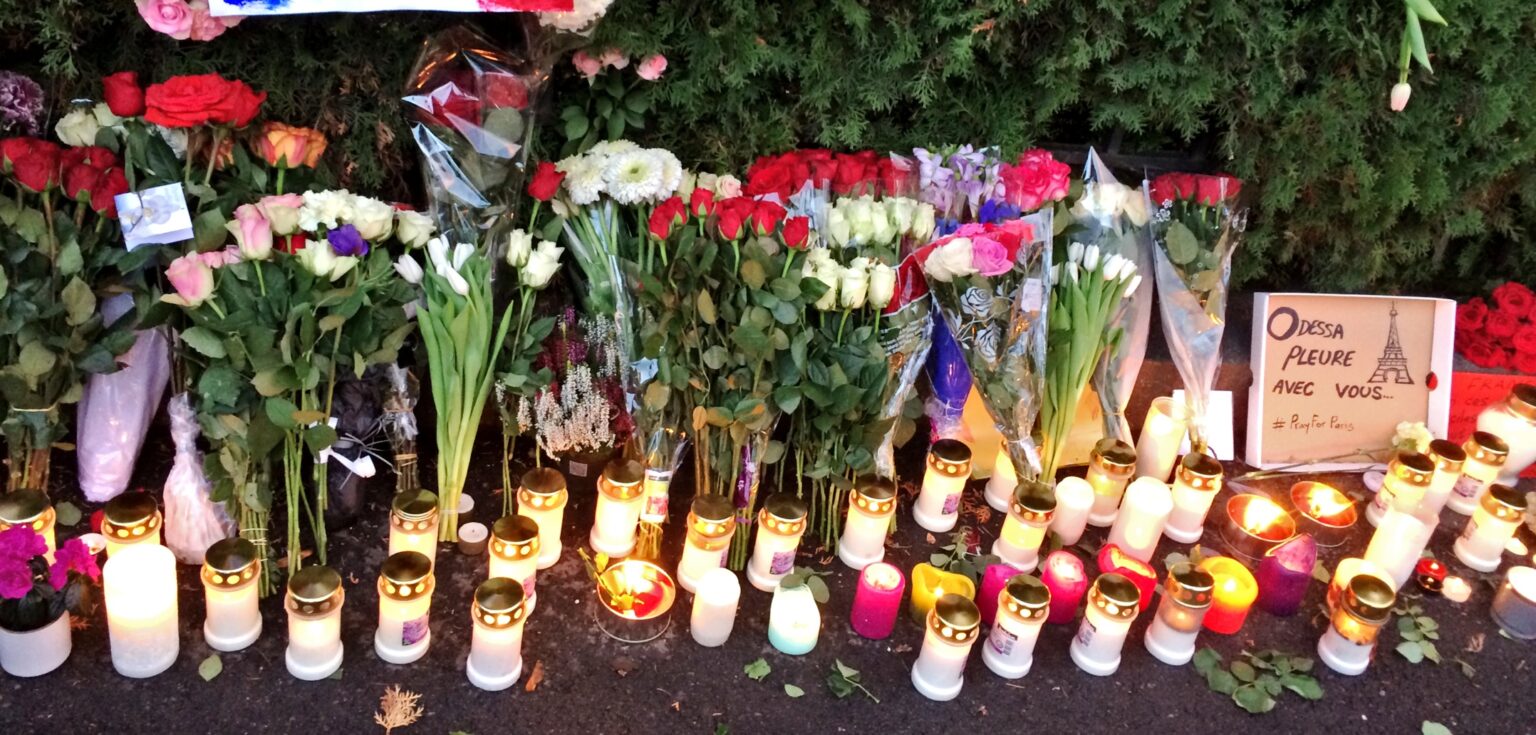 Muslimské autority po celom svete odsudzujú teroristické útoky v Paríži Muslimské autority po celom svete odsudzujú teroristické útoky v Paríži