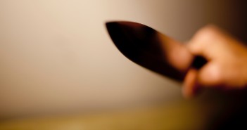 Medzi sebou máme ľudí schvaľujúcich „vraždy zo cti“ ROZHOVOR s pobodaným muslimom z Prahy. Útočili kvôli náboženstvu, hovorí