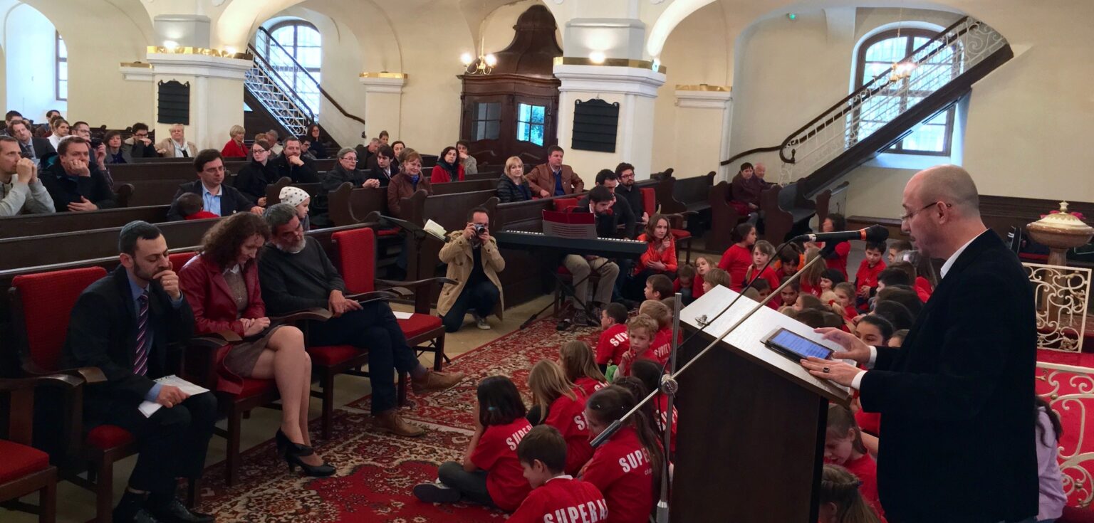 Celý prejav predsedu Islamskej nadácie v evanjelickom kostole Celý prejav predsedu Islamskej nadácie v evanjelickom kostole