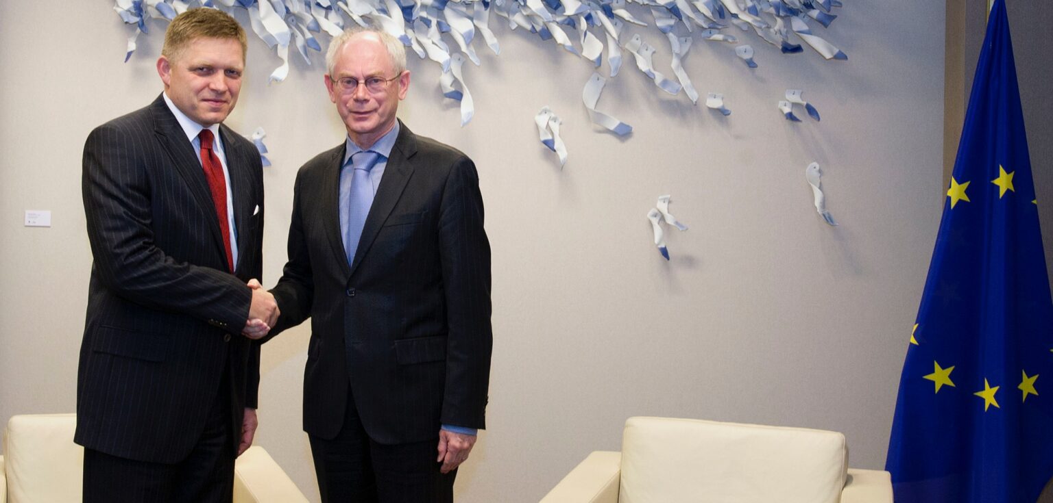 Francúzski socialisti „odsudzujú“ Ficove výroky o isláme