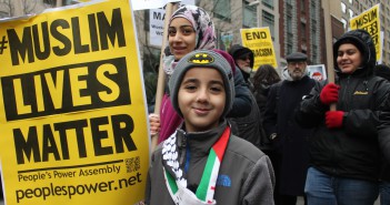 Vraždy v Chapel Hill podnietili kampaň na sociálnych sieťach #MuslimLivesMatter