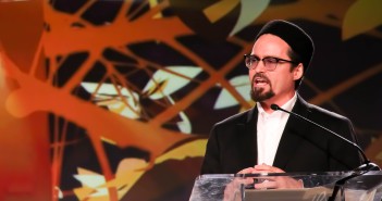 Muslimové: Nedovolíme extremistům definovat nás Muslimové: Nedovolíme extremistům definovat nás