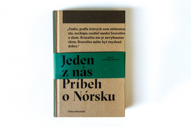 Životopis Andersa Breivika: Islamofób, ktorý zabíjal (recenzia knihy)